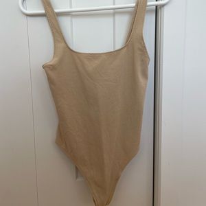 Aritzia Wilfred bodysuit